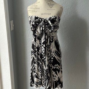 Soma Black and White Strapless (Halter)  Stretch print Dress Large